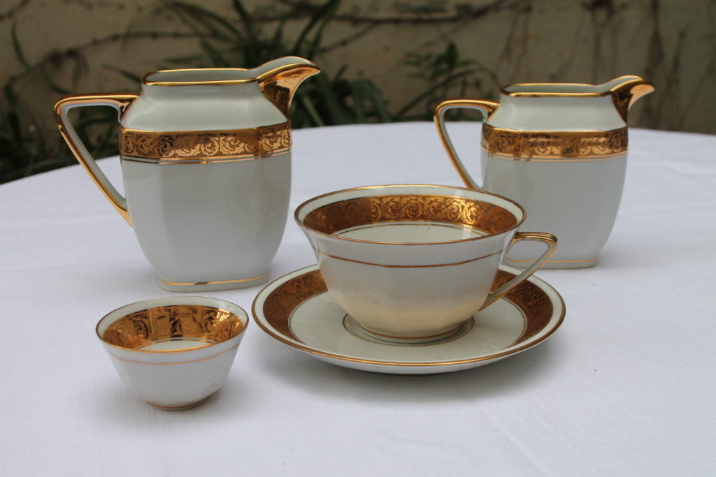 Service a café porcelaine Limoges Brocante En Ligne Antiquités Meubles