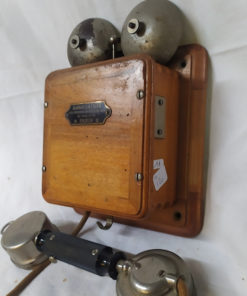 telephone ancien