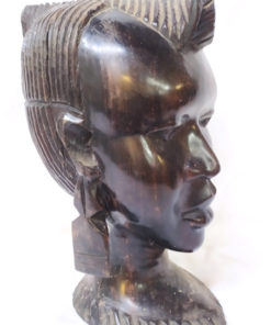 buste feminin africain