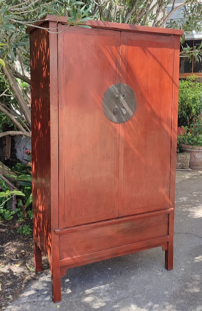 armoire chinoise rouge