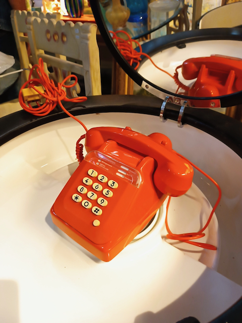 telephone orange