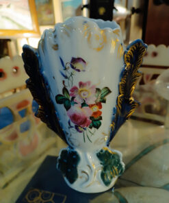 vase manufacture valentine