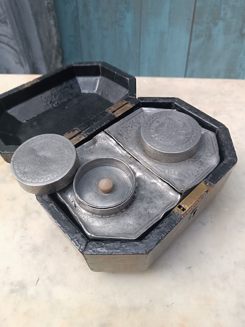 Nouveau Antiquités Brocante Toulouse 25 Octobre 2025 – Image 15