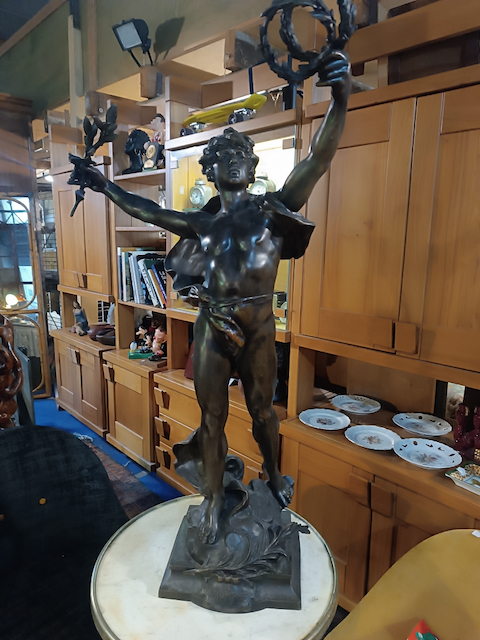 nouveau antiquites brocante