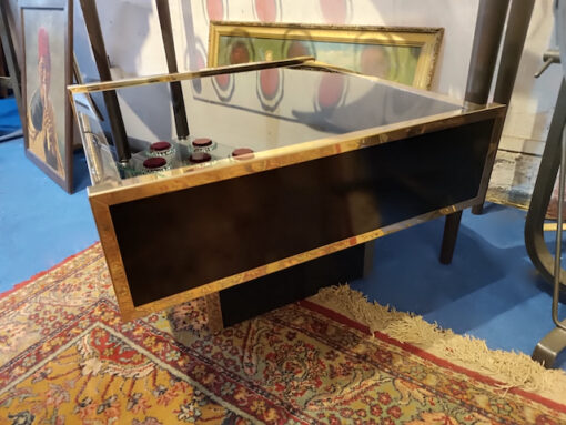 Table bout de canapé Vintage 70 Verre noir Structure métal doré – Image 2