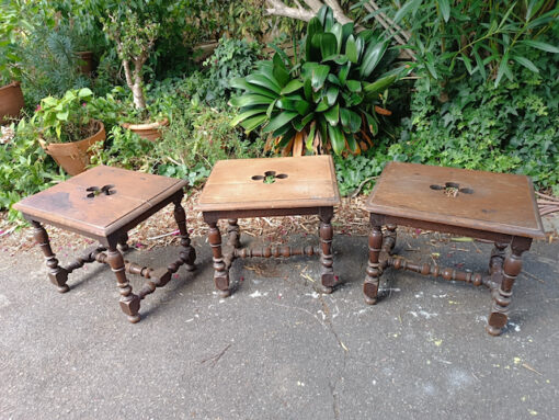 tabourets anciens