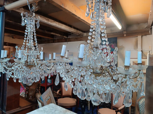 Paire de Lustres Anciens en Cristal Epoque XIXème – Image 5