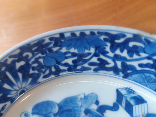 Assiette Chinoise Epoque XIXème Porcelaine Décor de sept enfants en camaïeu bleu et blanc – Image 5