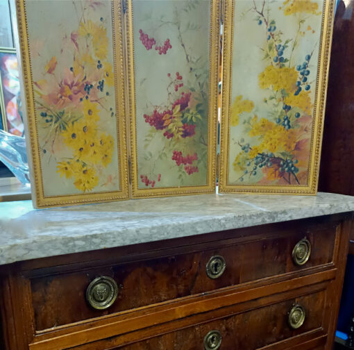 Paravent de Table trois panneaux Peintures à décors de fleurs sur Toile Epoque XIXème – Image 7