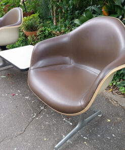 Alternative view of Charles Eames Banquette Aéroport Edition Herman Miller Vintage année 70