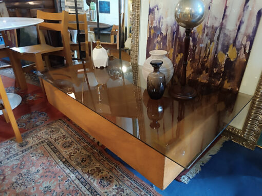 Table Basse Vintage 70 gainé liège plateau verre fumé – Image 2
