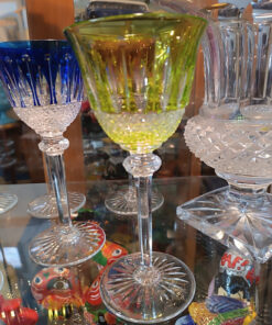 Alternative view of Verres St Louis à vin du Rhin Roemer Modèle "Tommy" en couleurs