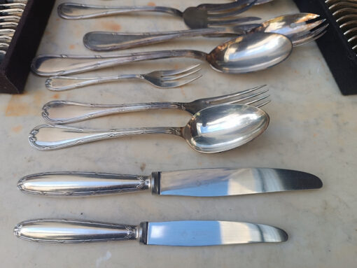Nouveaux Bibelots !!! Art de la table, Argenterie, Service porcelaine, Tableaux et Divers Brocante – Image 29
