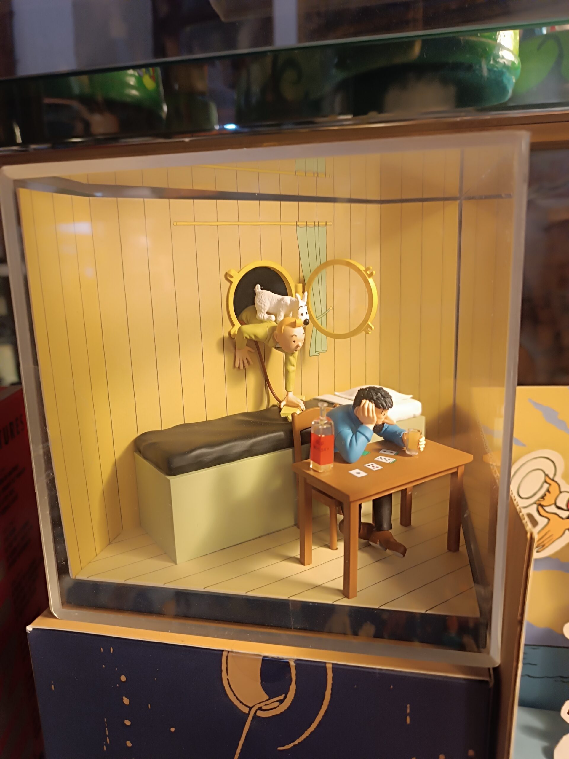 Moulinsart Boite Plexiglass "Tintin découvre Haddock" Série limitée – Image 5