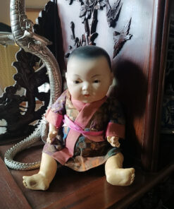 Alternative view of Bébé Chinois Armand Marseille