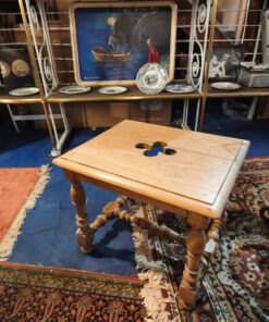 tabourets anciens