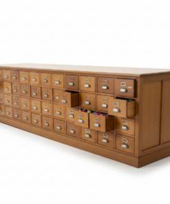 Alternative view of Comptoir de Mercerie Ancien en chêne à 40 tiroirs Epoque milieu XXème