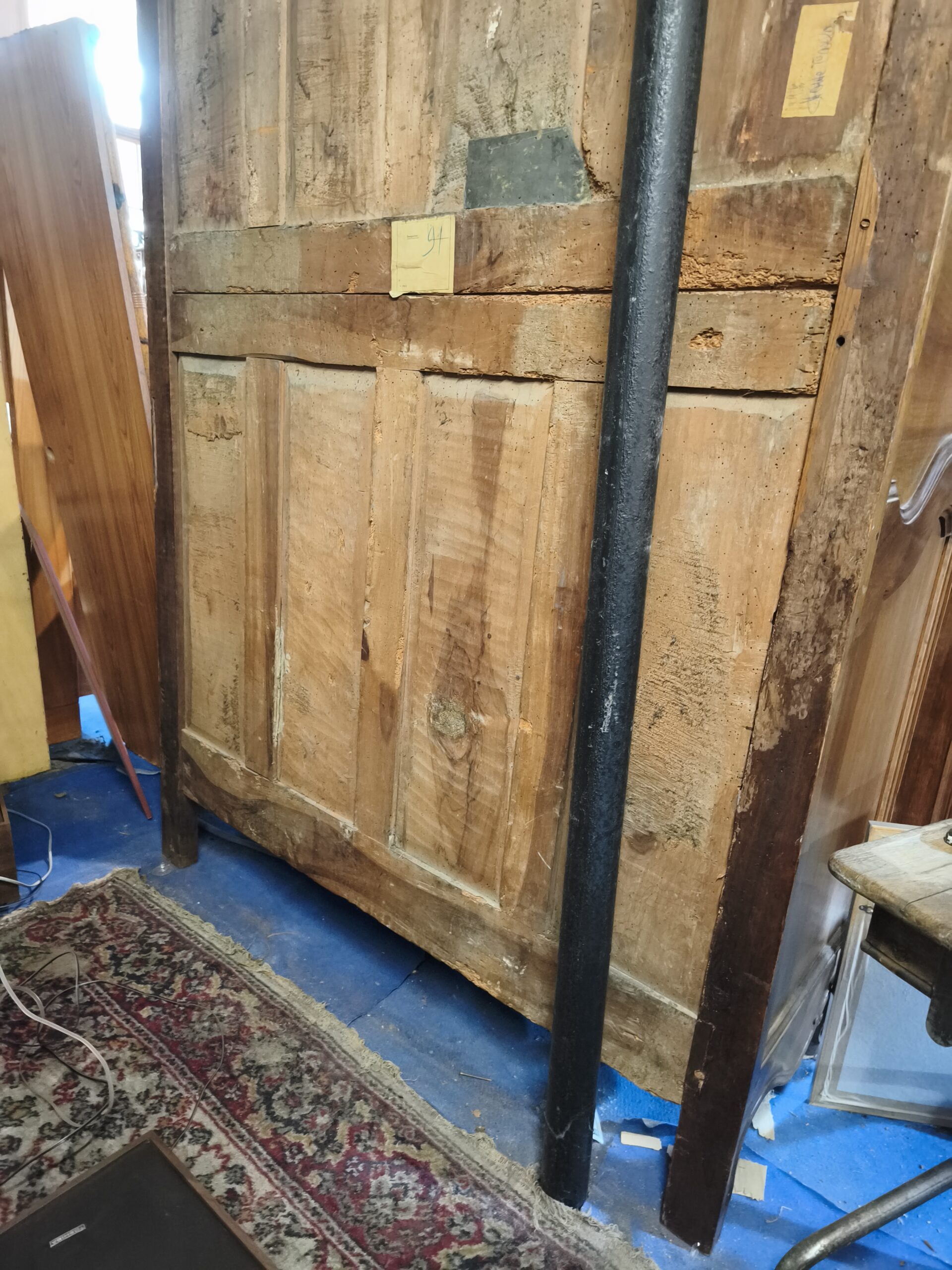 Armoire Provençale de mariage Louis XV Epoque fin XVIIIème en Noyer – Image 23