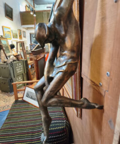 Alternative view of Bronze Moderne Epoque XXème