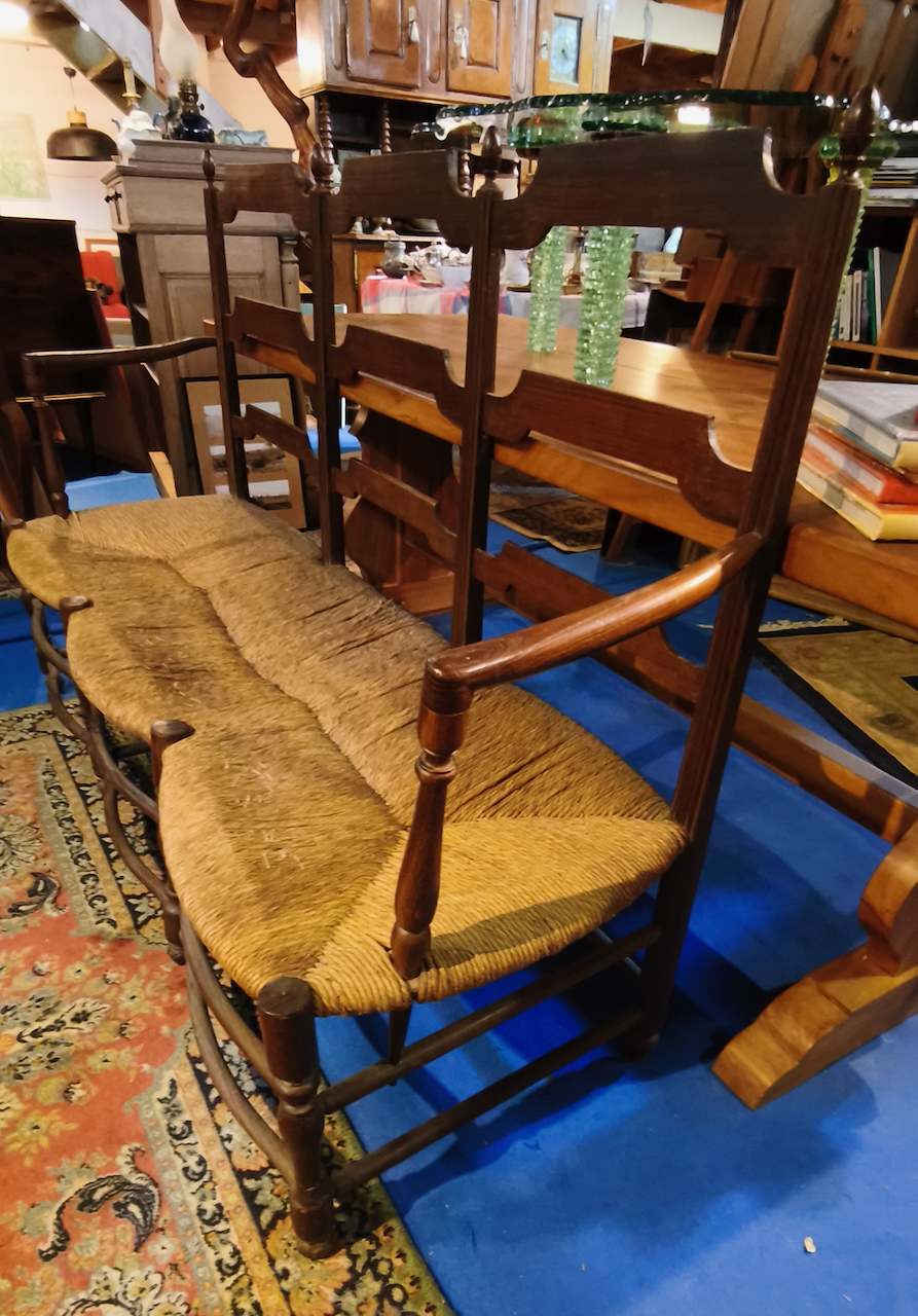 Radassier Provençal banquette trois places en Chêne Epoque XIXème – Image 6