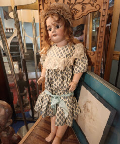poupee armand marseille