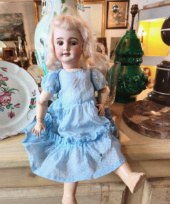 poupee sfbj 301