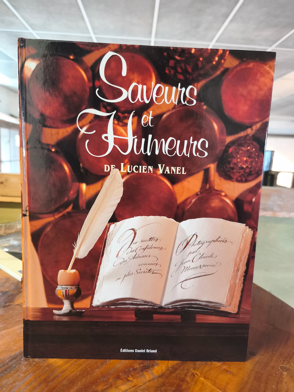 livre lucien vanel
