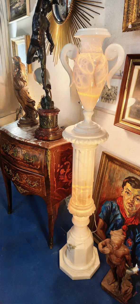 Lampe sur Colonne illuminé en Albâtre Epoque XXème – Image 3