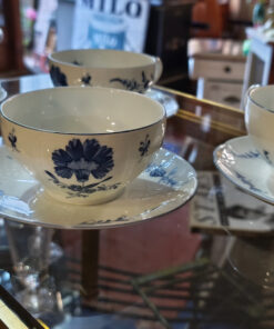 tasses porcelaine de chantilly