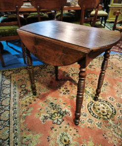 Table ronde Louis Philippe en Noyer Massif Epoque XIXème – Image 4