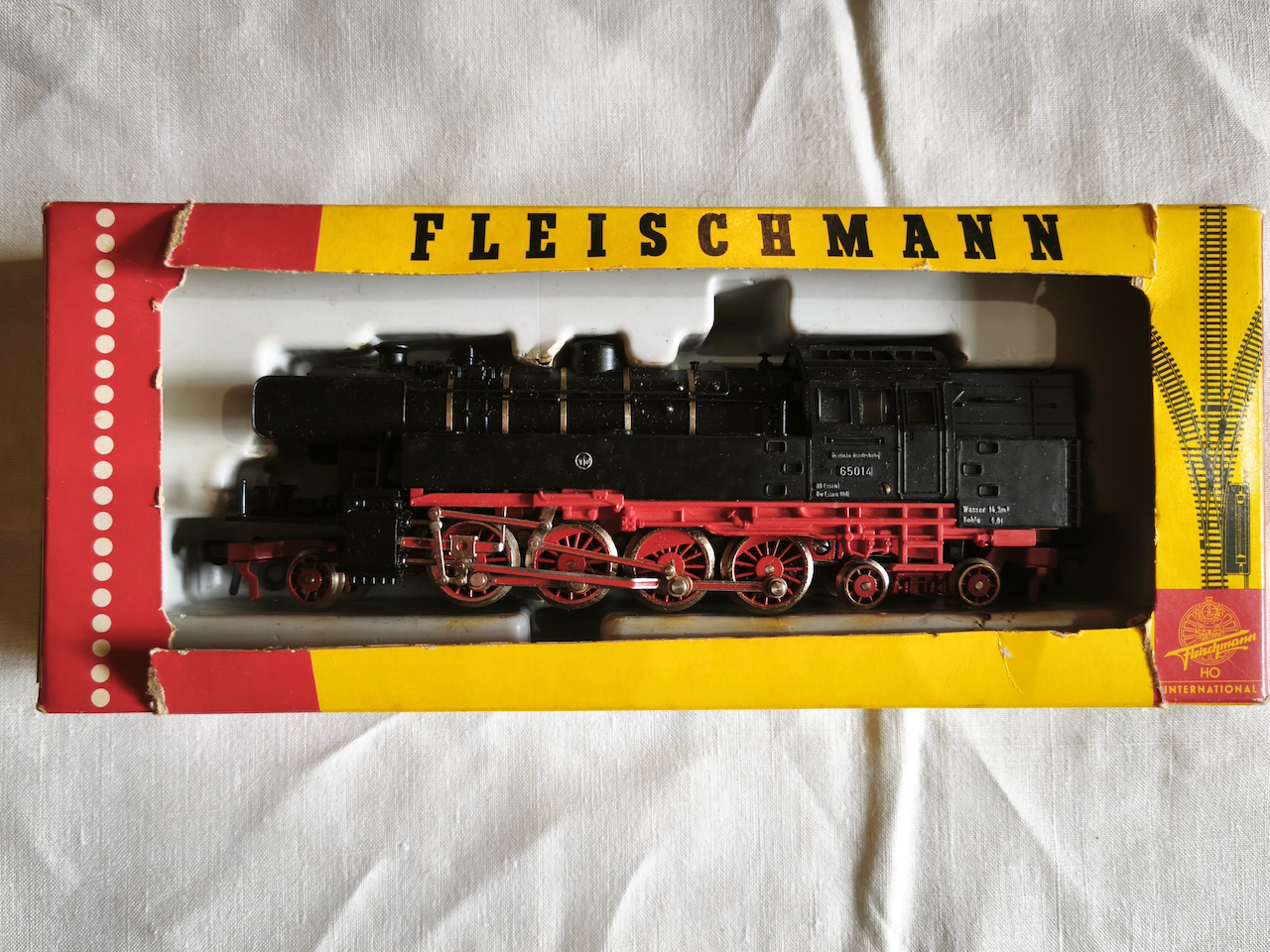 Trains Electriques Arrivage important Marklin, Fleischmann.... Locomotives et wagons - Nombreux accessoires – Image 19