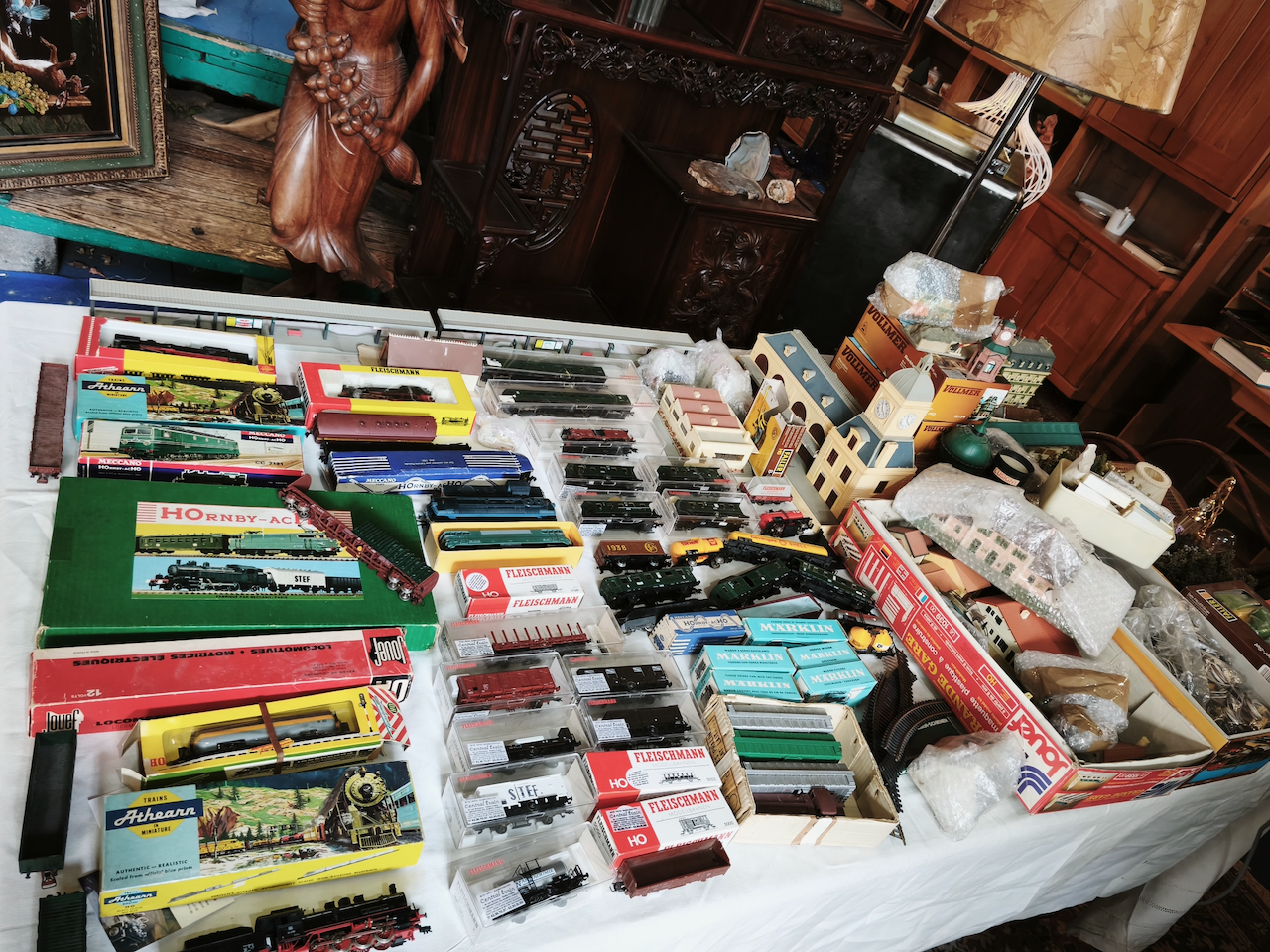 Trains Electriques Arrivage important Marklin, Fleischmann.... Locomotives et wagons - Nombreux accessoires – Image 3