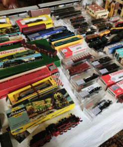 Trains Electriques Arrivage important Marklin, Fleischmann.... Locomotives et wagons - Nombreux accessoires – Image 2