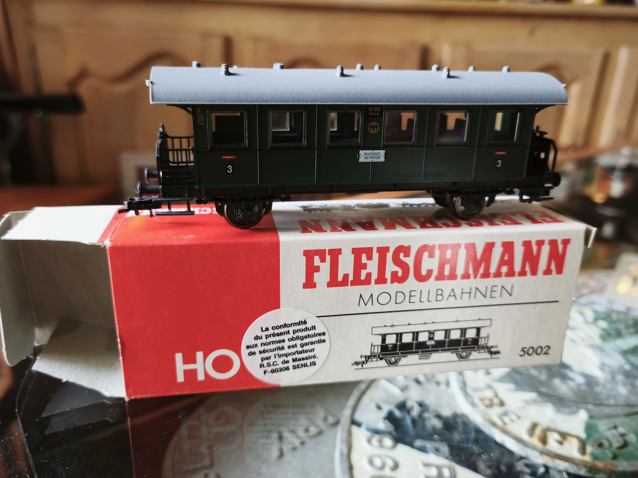 Trains Electriques Arrivage important Marklin, Fleischmann.... Locomotives et wagons - Nombreux accessoires – Image 25