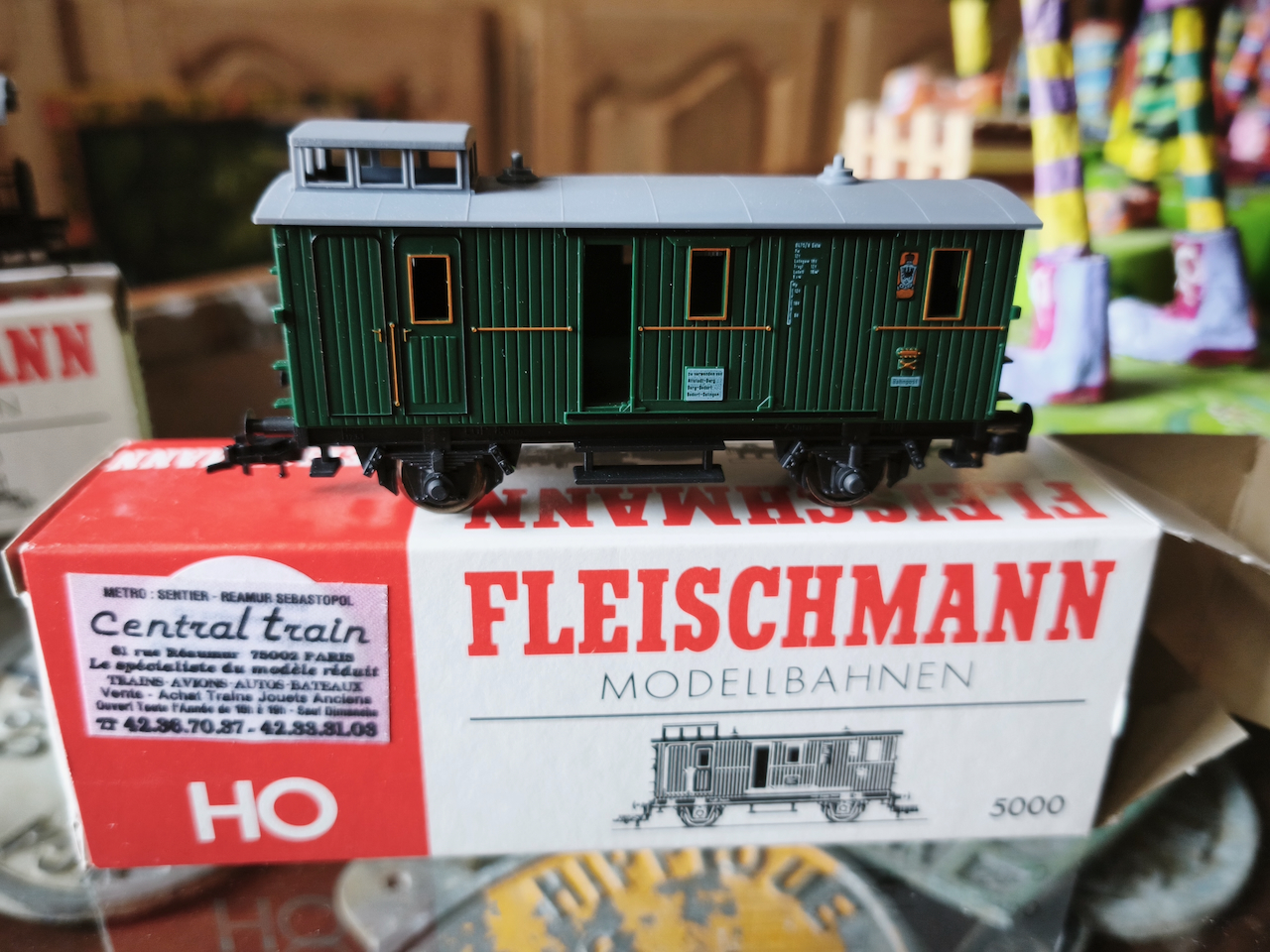 Trains Electriques Arrivage important Marklin, Fleischmann.... Locomotives et wagons - Nombreux accessoires – Image 26