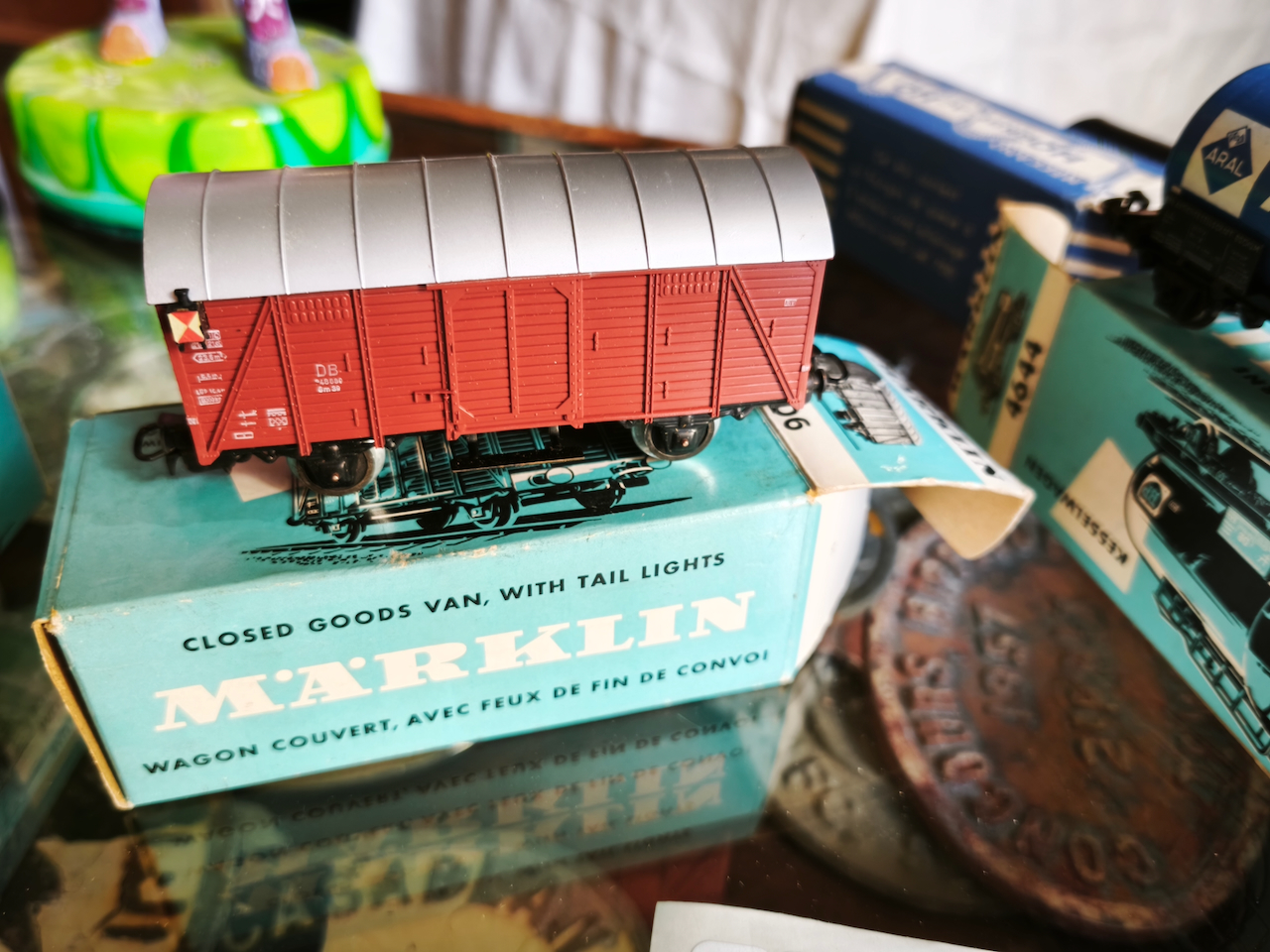 Trains Electriques Arrivage important Marklin, Fleischmann.... Locomotives et wagons - Nombreux accessoires – Image 48
