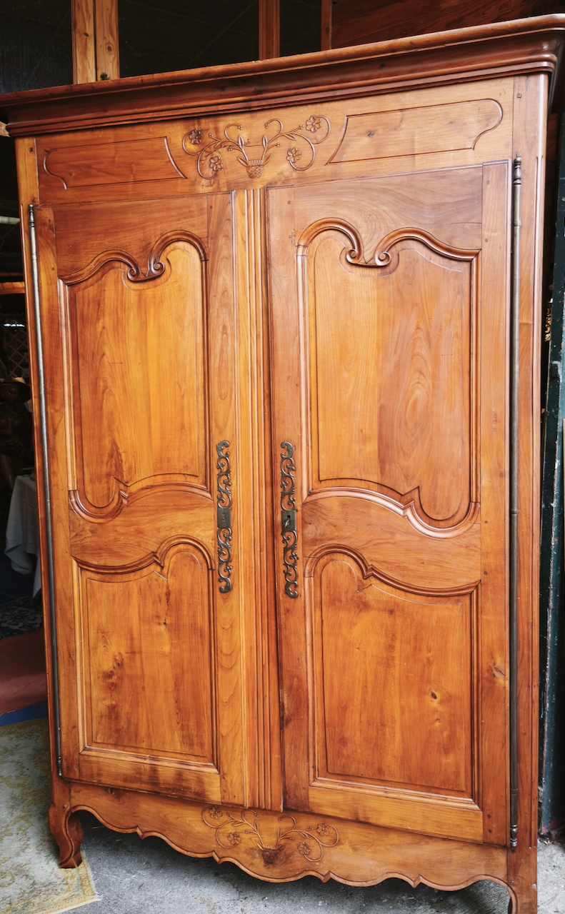 Armoire Style Louis XV en Merisier Massif Epoque XIXème – Image 2