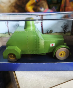En voiture Tintin échelles 1/43e, éditées par Atlas / Moulinsart dans leurs boîtes bleues d'origine avec décors en fond de boîte – Image 43
