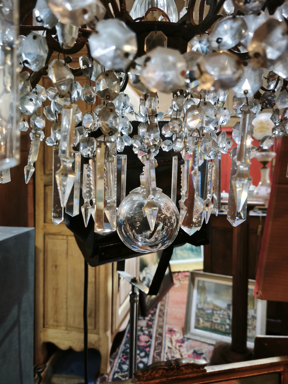 Lustre ancien à pampilles à huit lumières Epoque Début XXème – Image 2