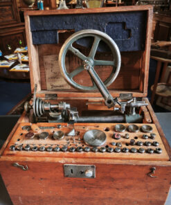 Tour d'horloger dans son coffret en bois d'origine – Image 4